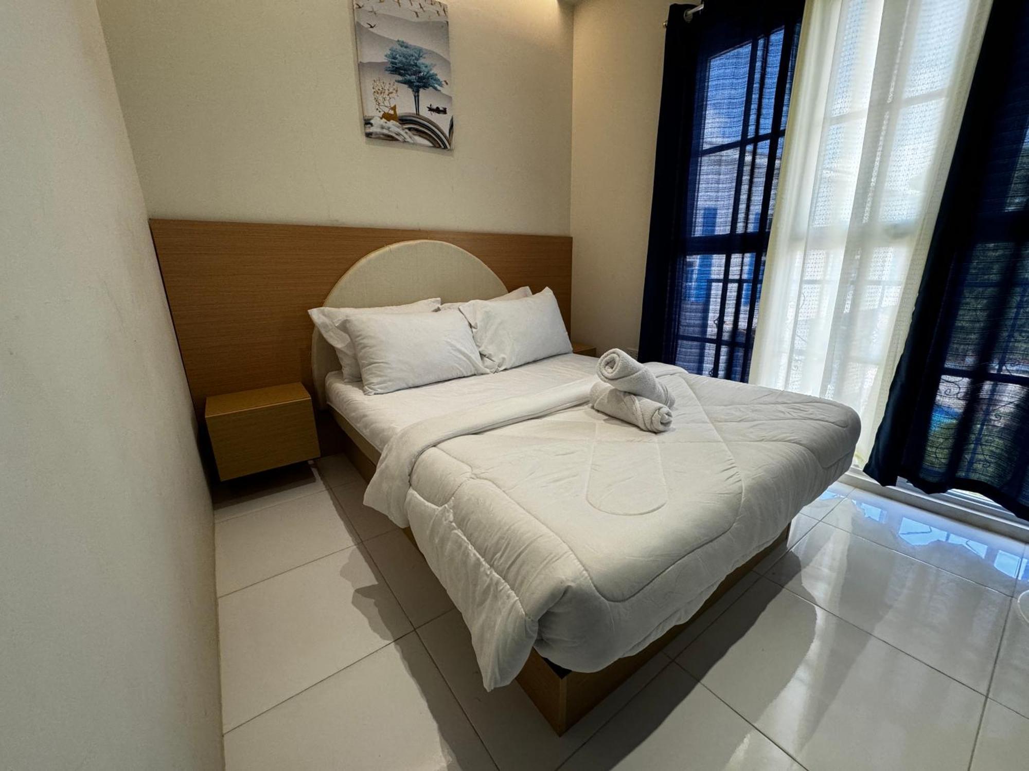 Bernese Resort Hotel Powered By Cocotel Ligao Room photo