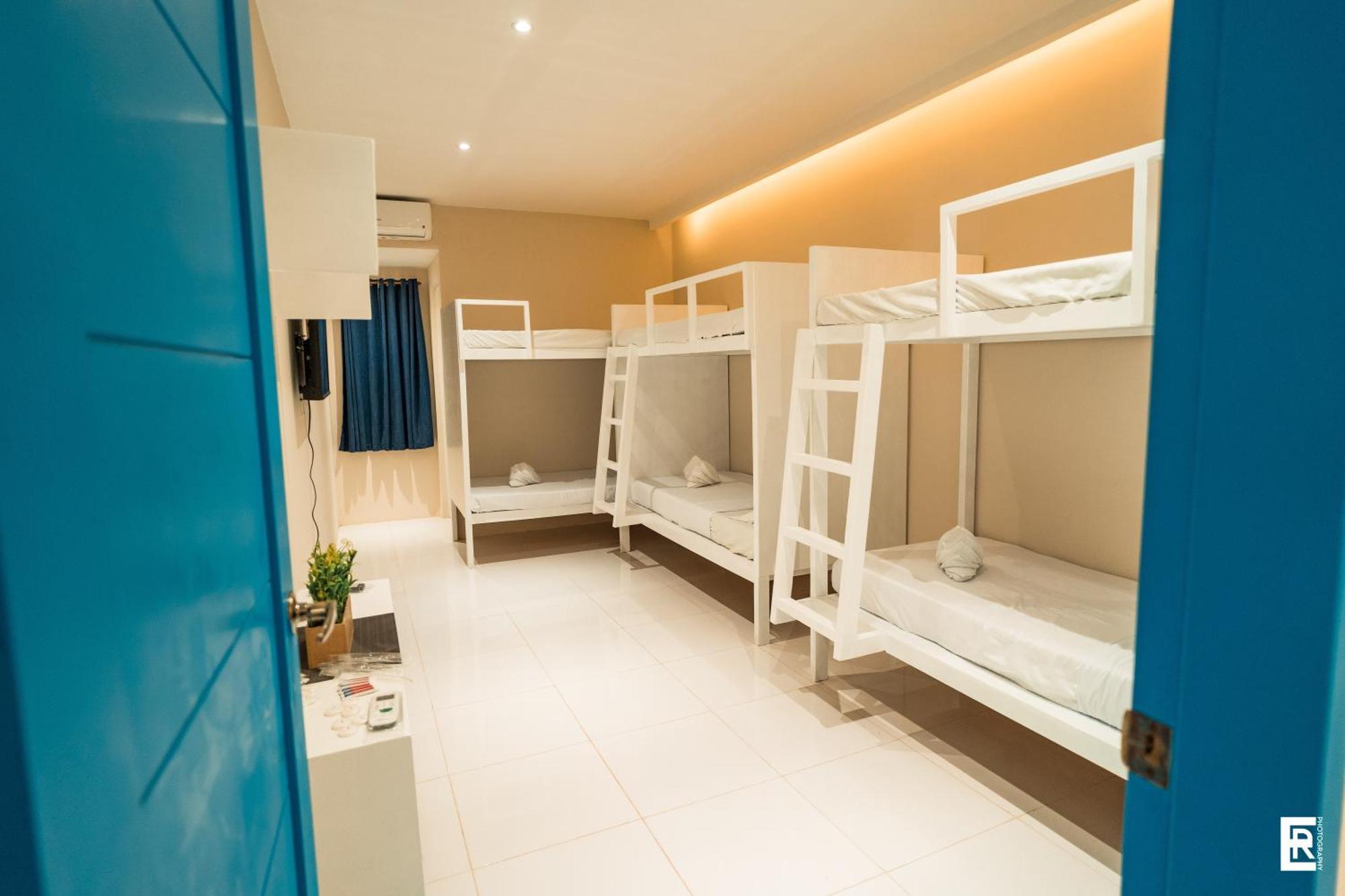Bernese Resort Hotel Powered By Cocotel Ligao Room photo