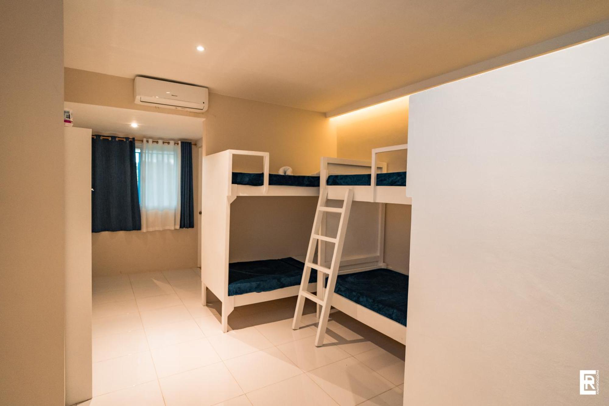 Bernese Resort Hotel Powered By Cocotel Ligao Room photo