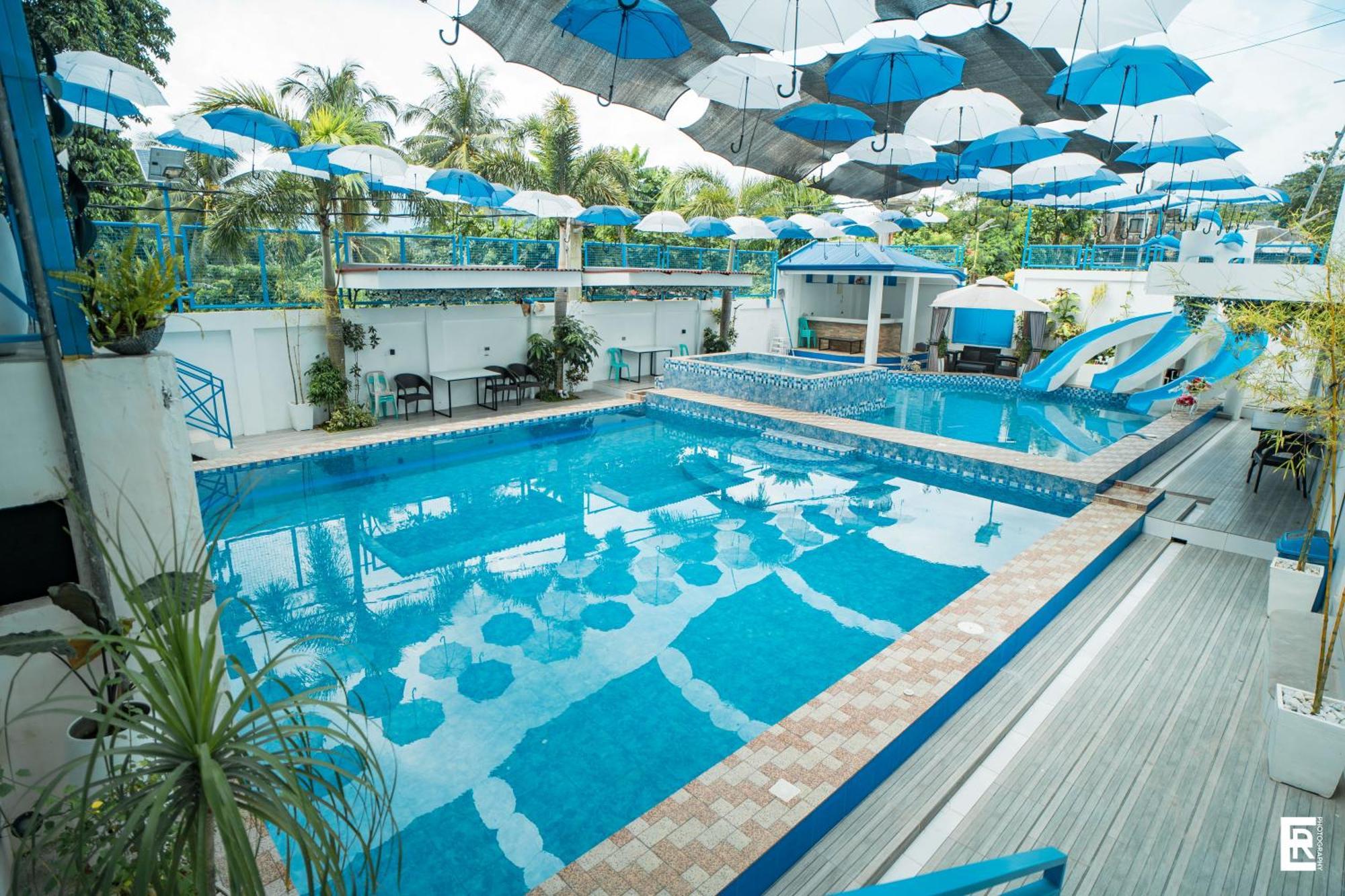 Bernese Resort Hotel Powered By Cocotel Ligao Exterior photo